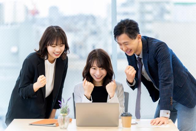ご紹介いただいた企業に対して、当社のセールス支援事業部が営業課題を確認し、企業ごとに適した販路開拓・新規開拓の方法をご提案します。